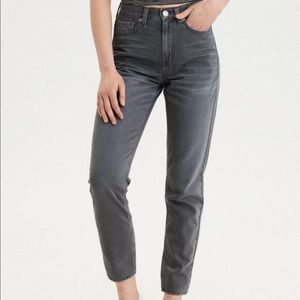 American Eagle Stretch Mom Jeans